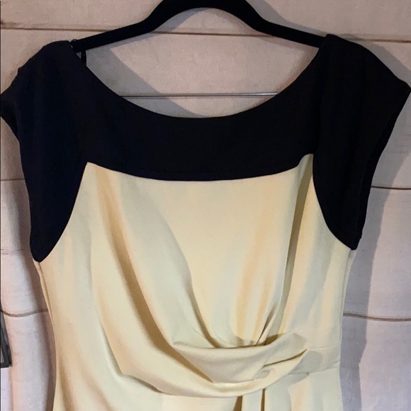 Jessica Simpson; MIDI; Beige; Party; Dress; 10 - Picture 4 of 8